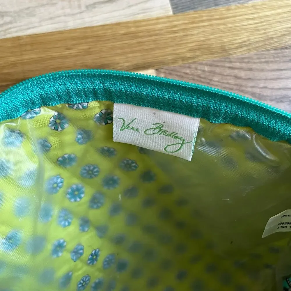Vera Bradley Quilted Cosmetic Makeup Bag Turquoise Green Paisley Travel
